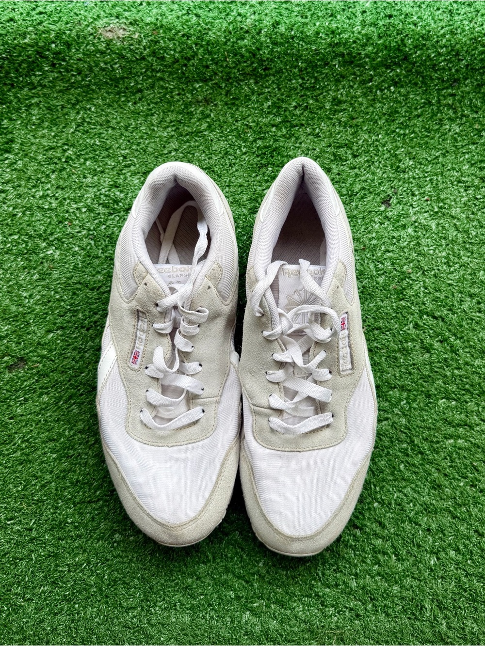 Reebok Classic Off-White/Grey Suede and Mesh Sneakers Women's US 8 Retro Athleti